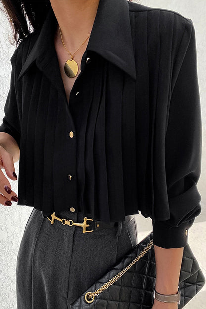 Blusas elegantes con botones, cuello vuelto y plisado