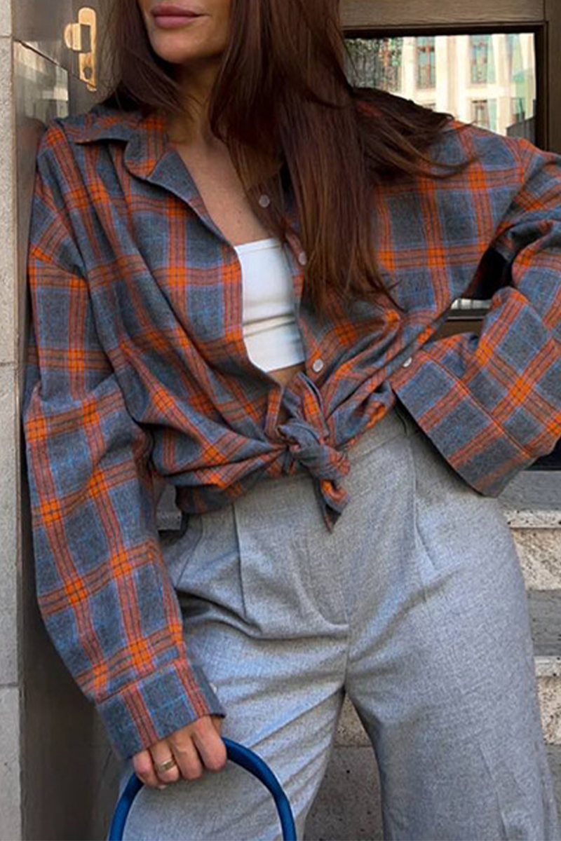 Blusa informal de calle con botones y bolsillos a cuadros, cuello vuelto en contraste (3 colores)
