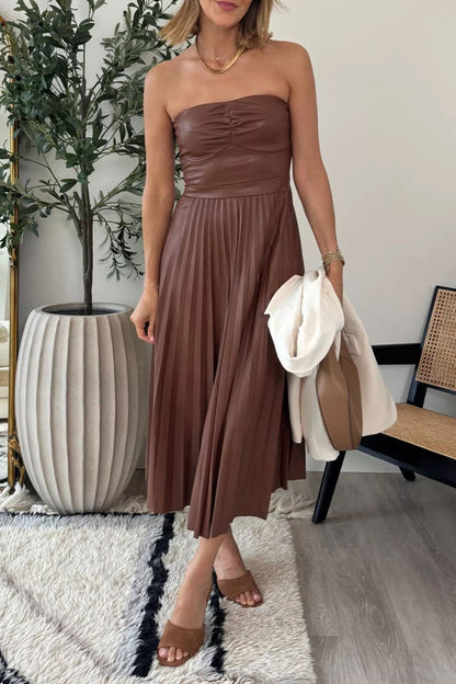 Vestidos sexis plisados sin tirantes de color sólido