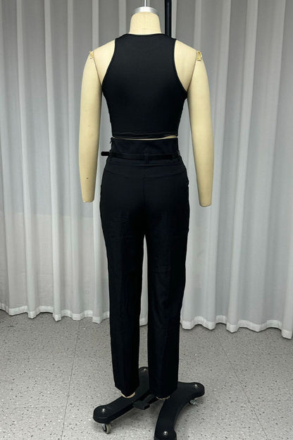 Conjunto informal de dos piezas con bolsillo y cinturón, cuello redondo, sin mangas