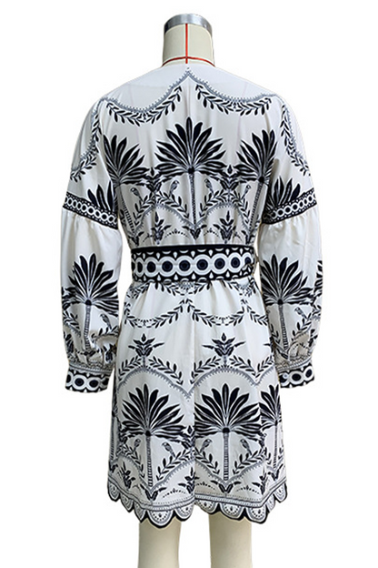 Vestidos casuales de corte A con cuello en V, estampado floral y patchwork con cinturón