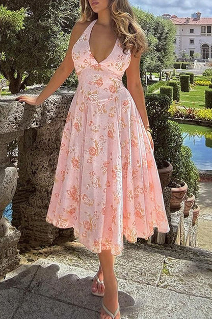 Vestidos sexis sin mangas y con cuello halter y espalda descubierta con flores para vacaciones