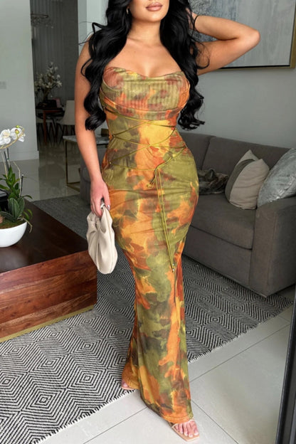 Vestidos largos con tirantes finos, cinturón y espalda descubierta con estampado sexy