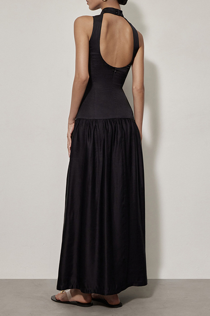 Vestidos sexys sin mangas con cuello halter fruncido y espalda descubierta