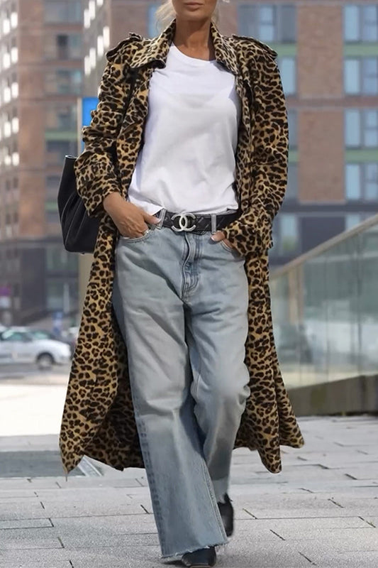 Prendas de abrigo informales con cuello vuelto y estampado de leopardo y patchwork