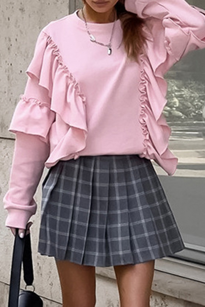 Sudadera informal con cuello redondo y volantes de color sólido