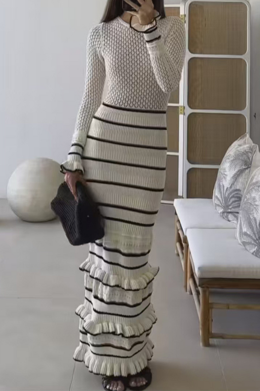 Vestidos casuales con falda cruzada, cuello redondo, tejido con volantes y rayas en contraste