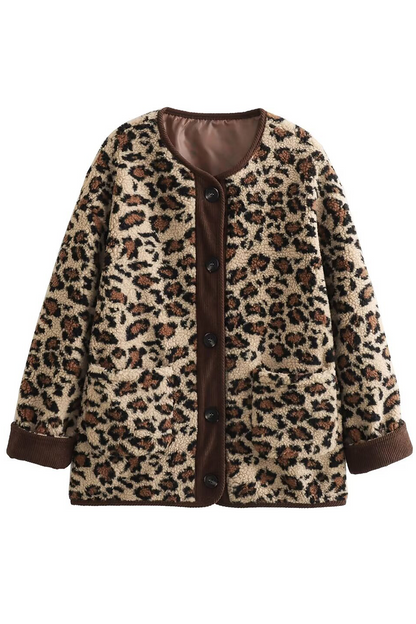 Prenda exterior informal de calle con estampado de leopardo, bolsillos y patchwork, cuello redondo y esponjosa