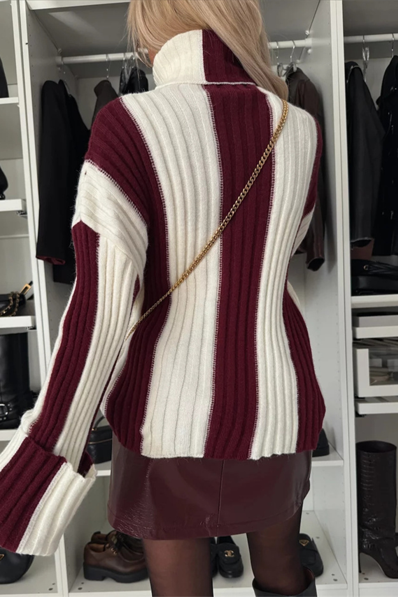 Suéteres casuales de cuello alto con tejido de rayas en contraste
