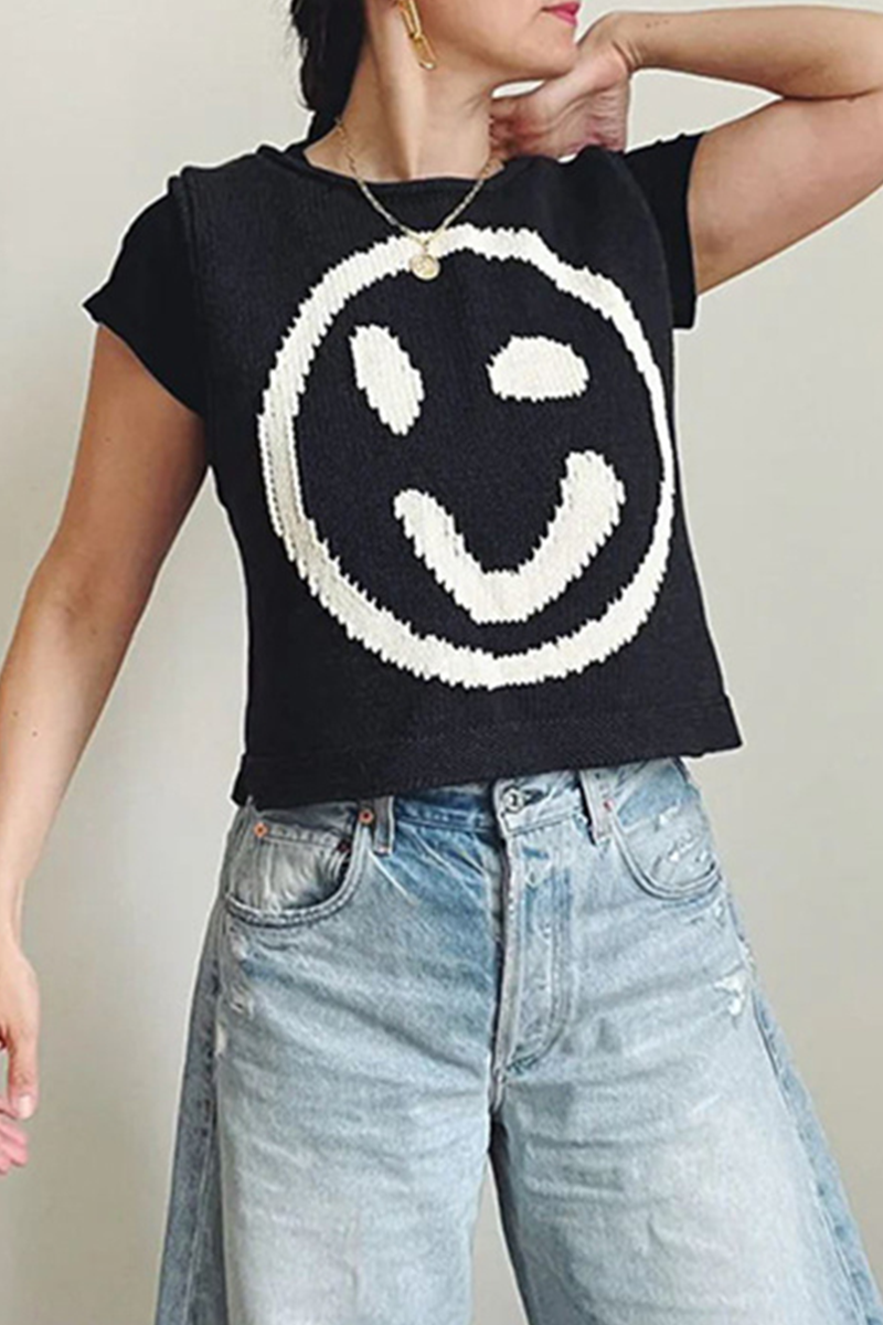 Tops casuales con cuello redondo y contraste de cara sonriente (5 colores)