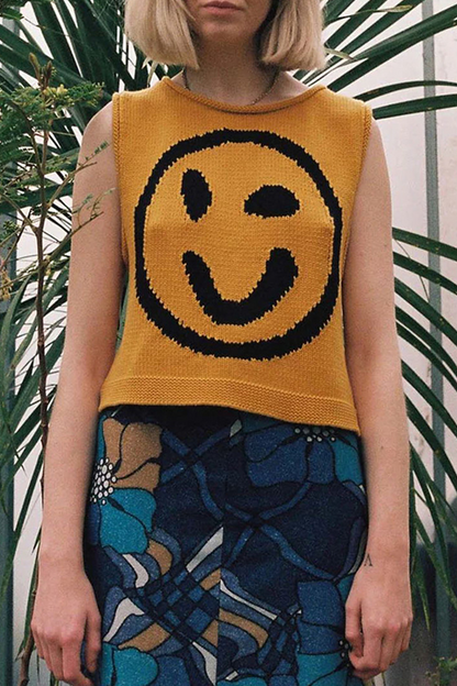 Tops casuales con cuello redondo y contraste de cara sonriente (5 colores)
