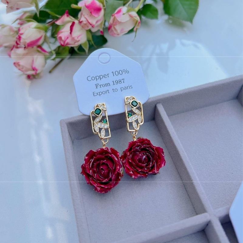 Elegantes pendientes con adornos de metal y flores reales (cada uno es único) (17 colores)