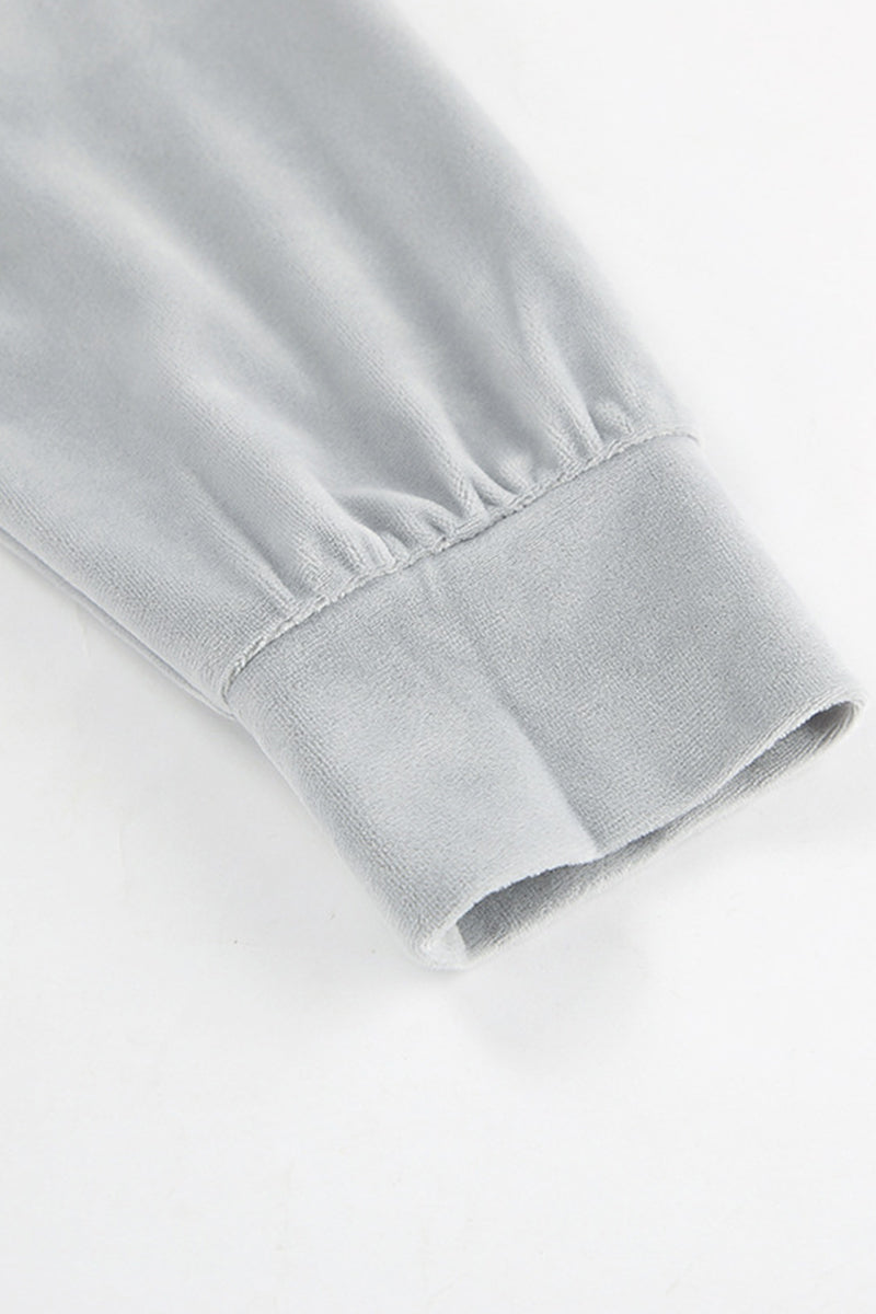 Conjunto informal de dos piezas con cuello vuelto, manga larga y bolsillos de calle con cordones