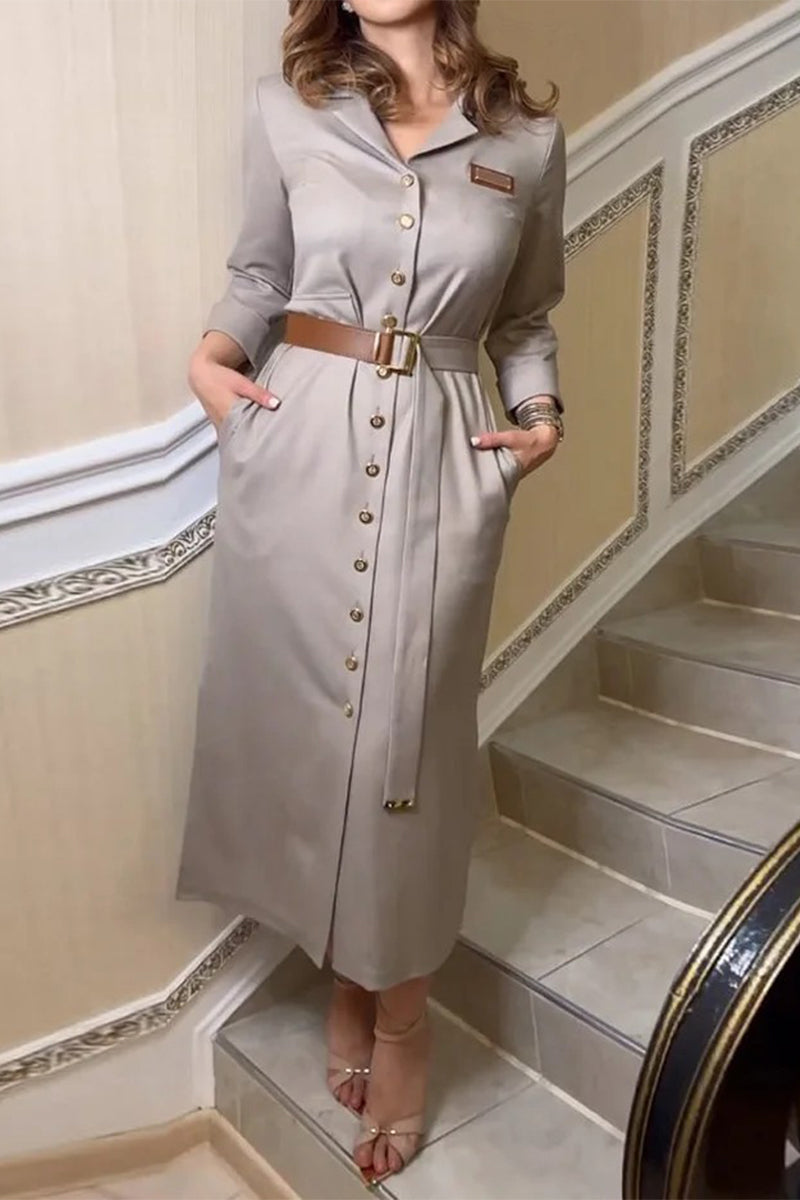 Vestido camisero informal de color liso con hebilla de bolsillo y cinturón y cuello vuelto