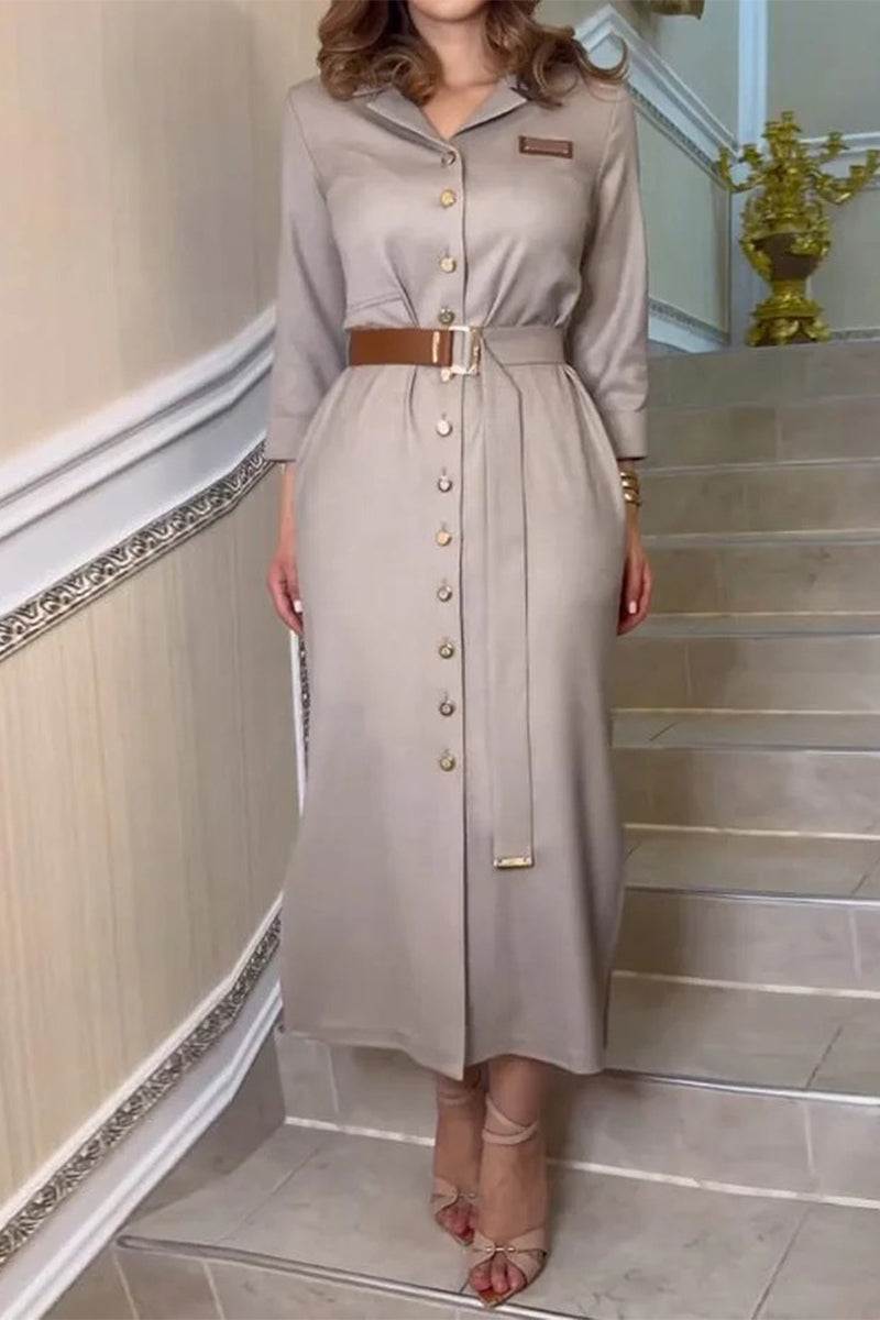 Vestido camisero informal de color liso con hebilla de bolsillo y cinturón y cuello vuelto