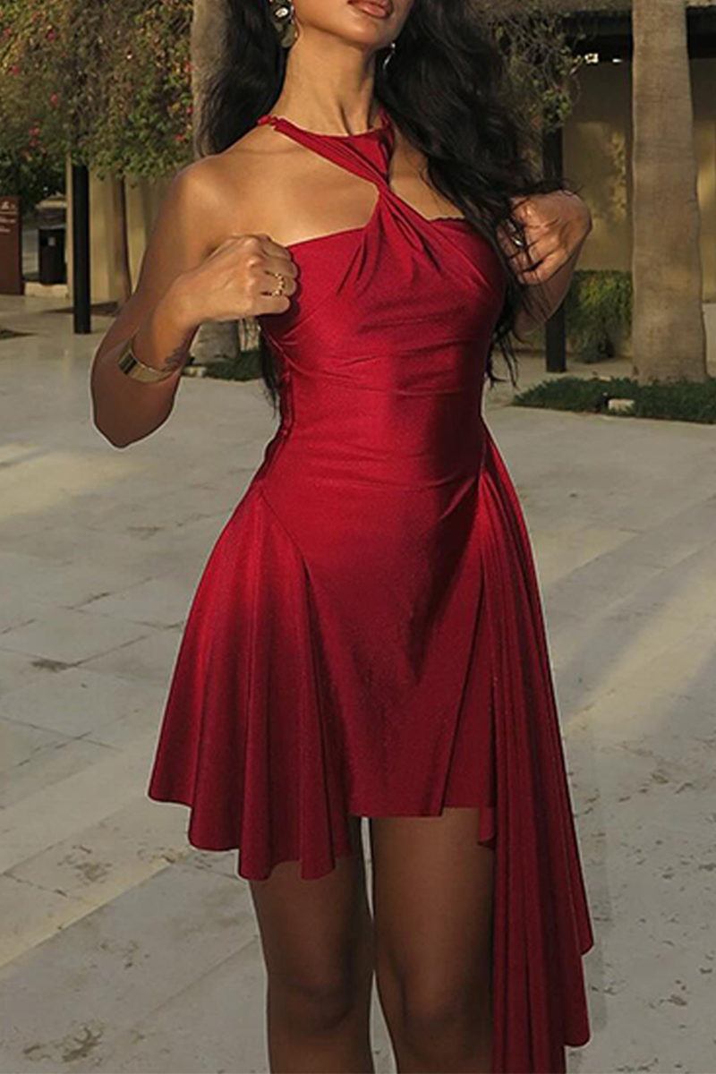 Vestidos de fiesta sexys con espalda descubierta y cuello halter irregular