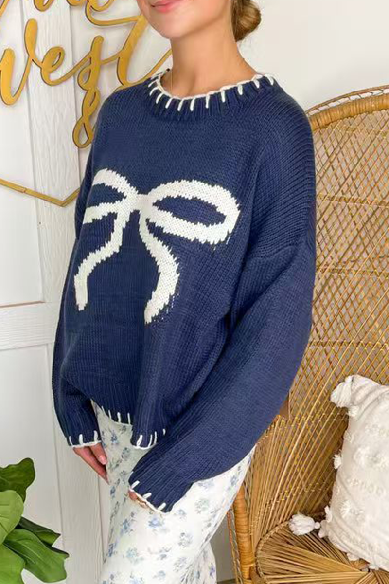 Suéteres casuales de cuello redondo con contraste y tejido de lazo