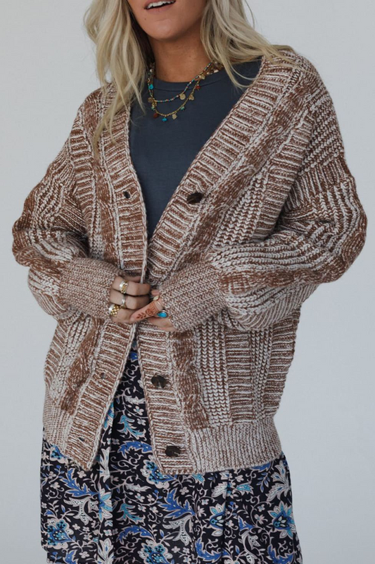 Prenda exterior informal con cuello en V, rayas, botones y tejido en contraste