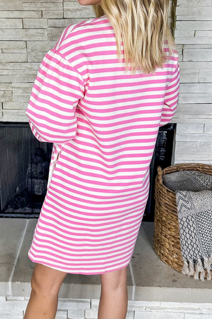 Vestidos casuales de manga larga con cuello redondo, contraste y tejido de bolsillos a rayas