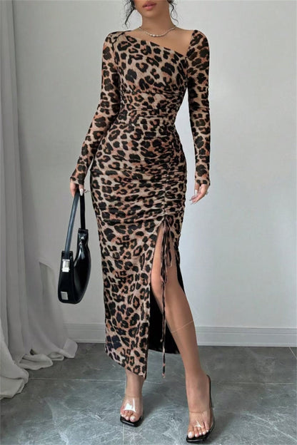 Vestido sexy informal de manga larga con estampado de leopardo, cordón ajustable, cuello oblicuo y abertura (3 colores)
