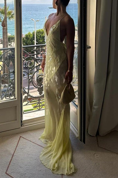 Vestidos de fiesta sexys con flecos, lentejuelas y espalda descubierta, cola de pez y cuello en V