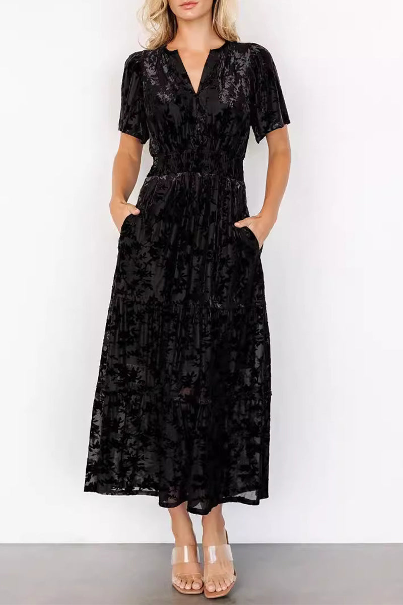 Elegante vestido de línea A con escote en V, textura de volantes y bolsillos con flores