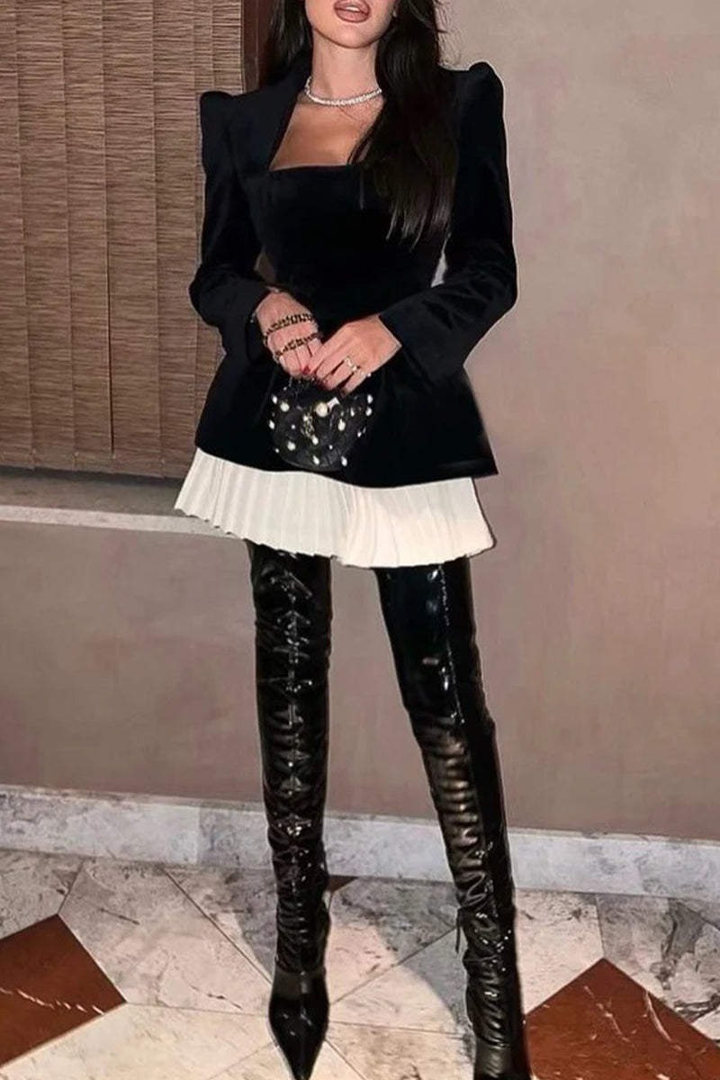 Elegantes vestidos plisados de terciopelo con escote cuadrado