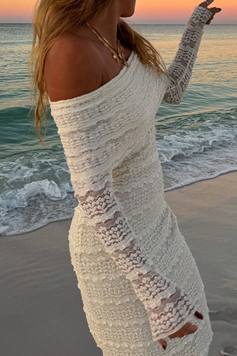 Elegantes vestidos largos con hombros descubiertos y espalda descubierta con patchwork