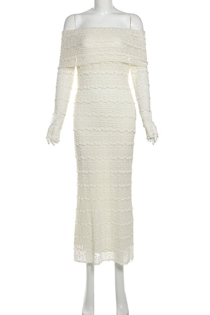 Elegantes vestidos largos con hombros descubiertos y espalda descubierta con patchwork