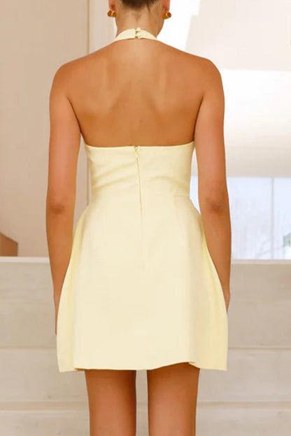 Vestidos de princesa sexys de color sólido sin espalda y cuello halter (4 colores)