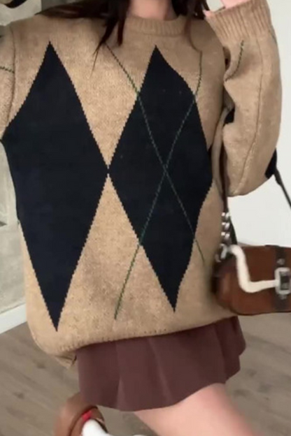 Suéteres casuales de cuello redondo con rombos y patchwork en contraste