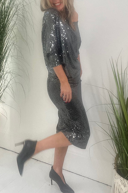 Vestidos de fiesta de manga larga con cuello oblicuo y lentejuelas sólidas