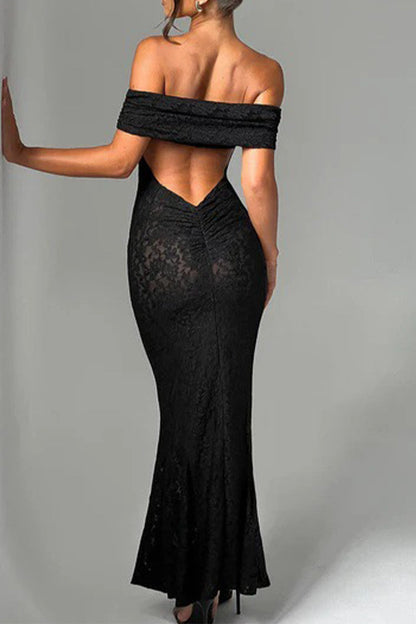 Vestidos largos sexis de encaje con espalda descubierta y cola de pez con hombros descubiertos