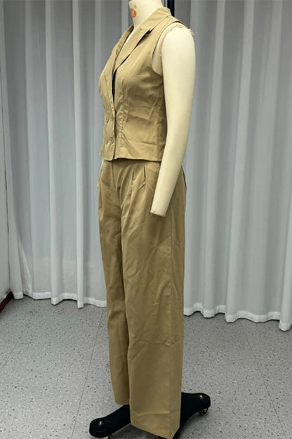 Conjunto informal de dos piezas con bolsillos, fruncido y cuello vuelto, sin mangas