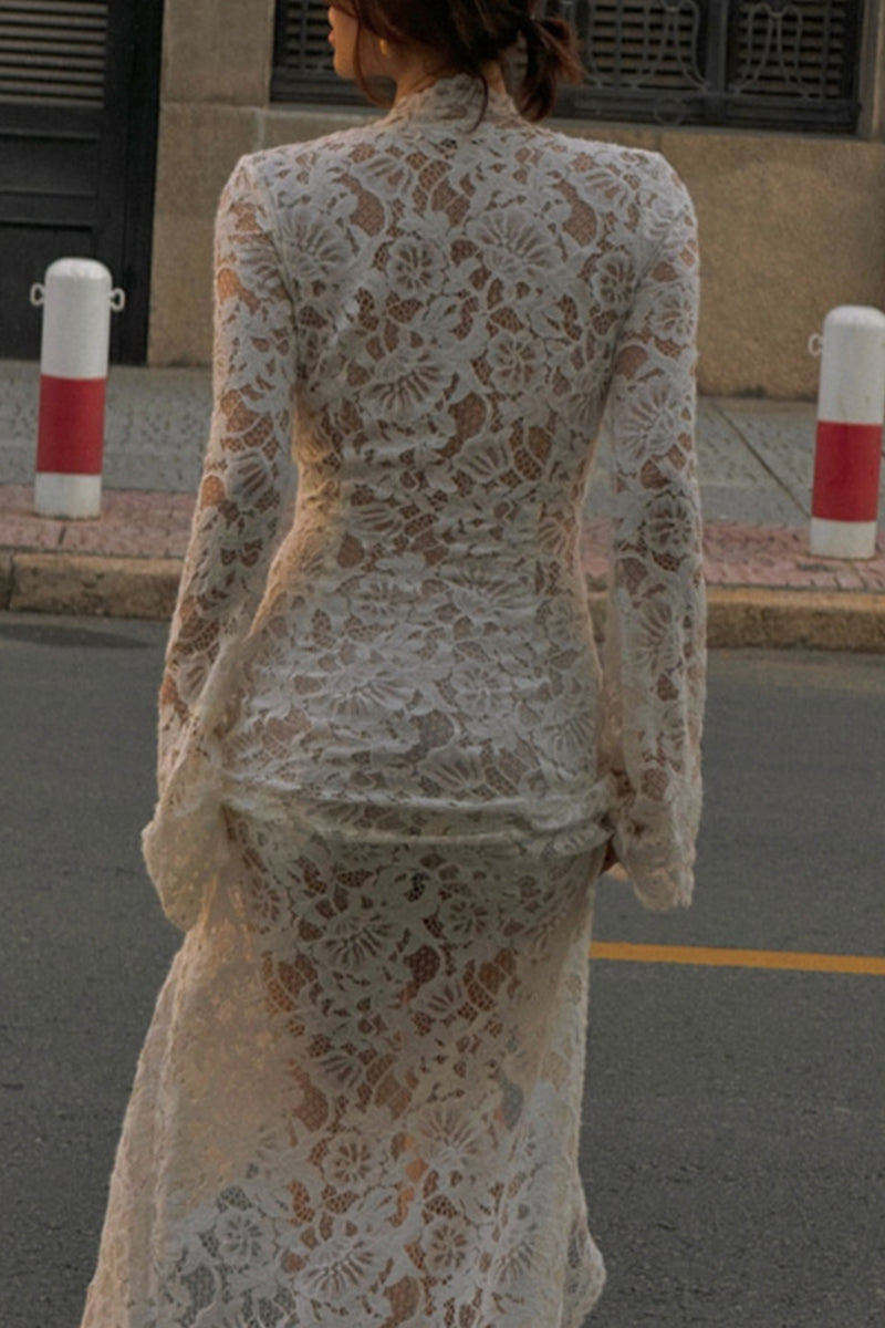 Vestido de encaje sexy con escote en V y tirantes transparentes