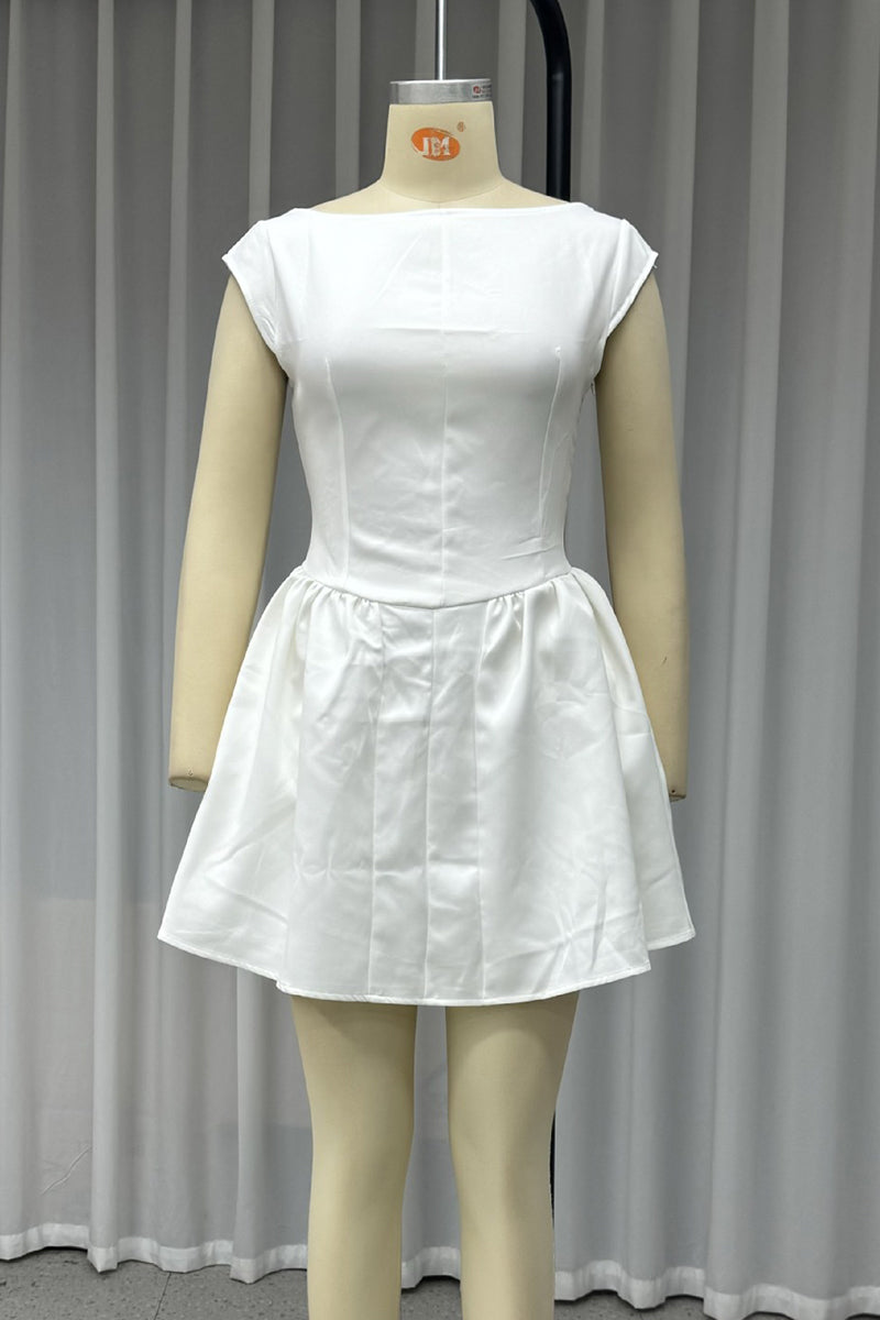 Vestidos de princesa sexys con encaje, espalda descubierta y cuello redondo