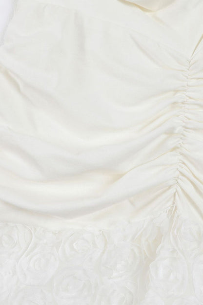 Vestidos largos con cuello halter, espalda descubierta y encaje con flores sexys