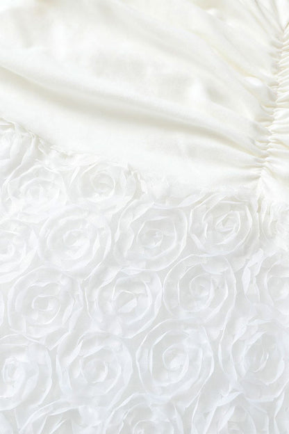 Vestidos largos con cuello halter, espalda descubierta y encaje con flores sexys