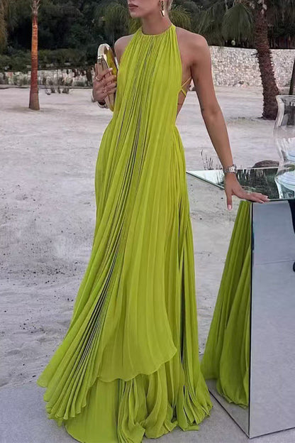 Traje de baño de dos piezas sexy sin espalda, plisado, con abertura y cuello halter, sin mangas