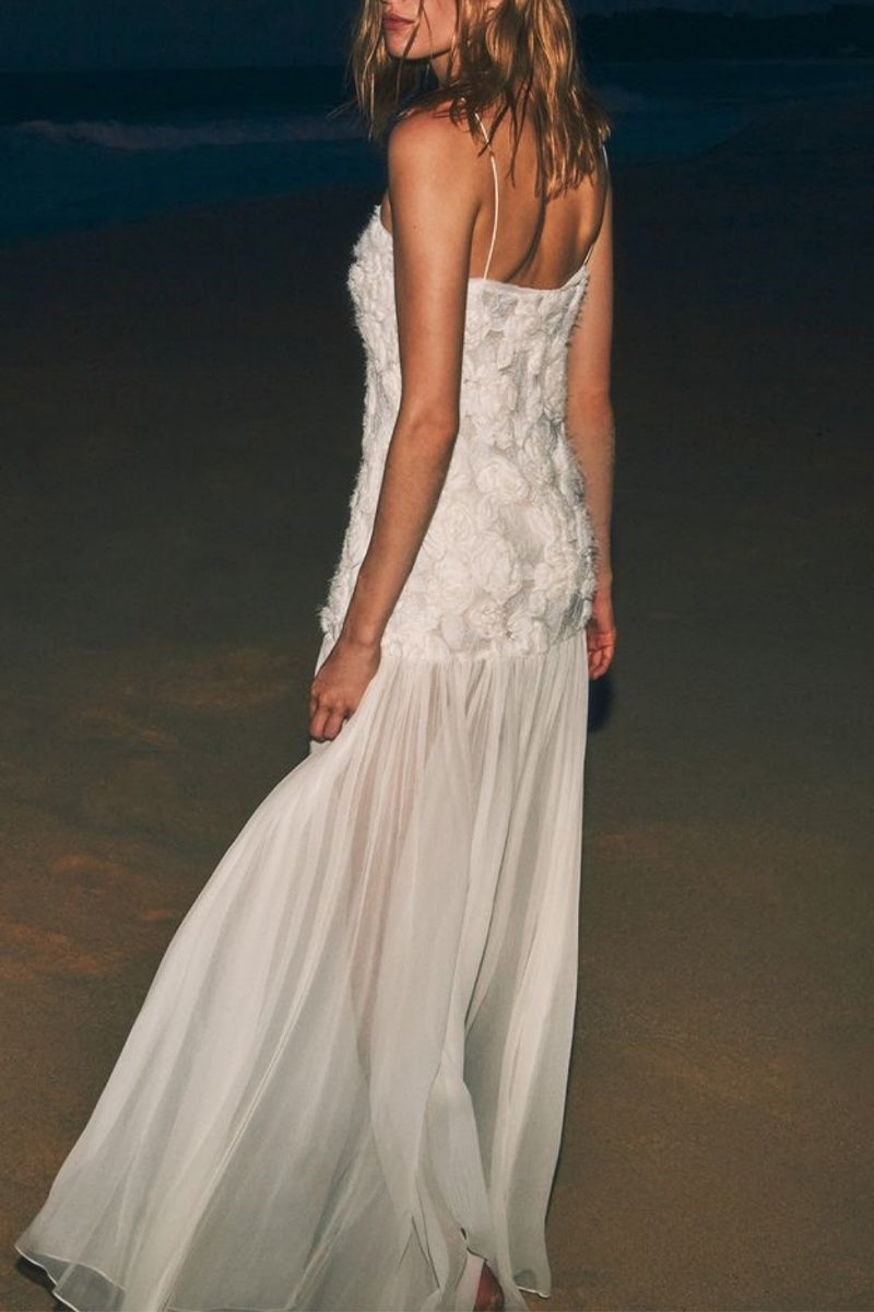 Elegantes vestidos largos con escote en V y forma de flor