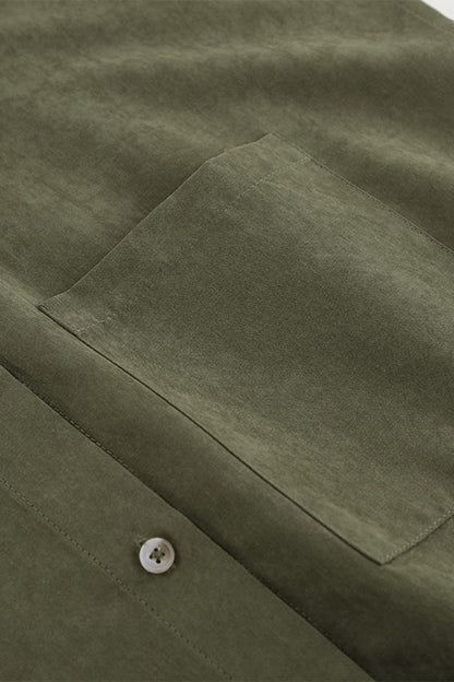 Blusas casuales con botones y cuello vuelto