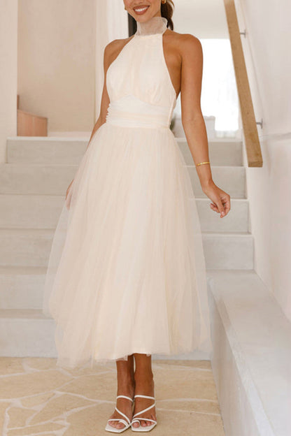 Vestidos de princesa sexys con encaje, espalda descubierta y cuello halter