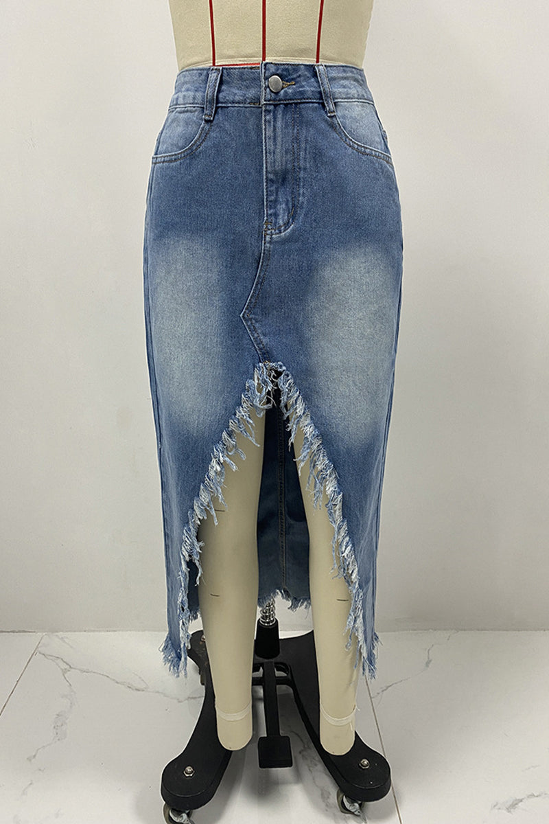 Pantalones de talle alto con borlas irregulares y desgastados de estilo urbano