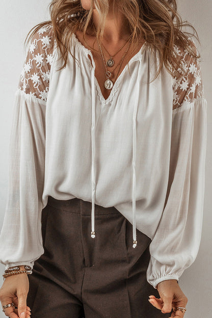 Blusas casuales de encaje con cuello en V y patchwork