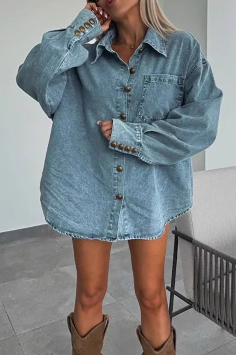 Conjunto de dos piezas con botones casuales, cuello vuelto irregular, manga larga