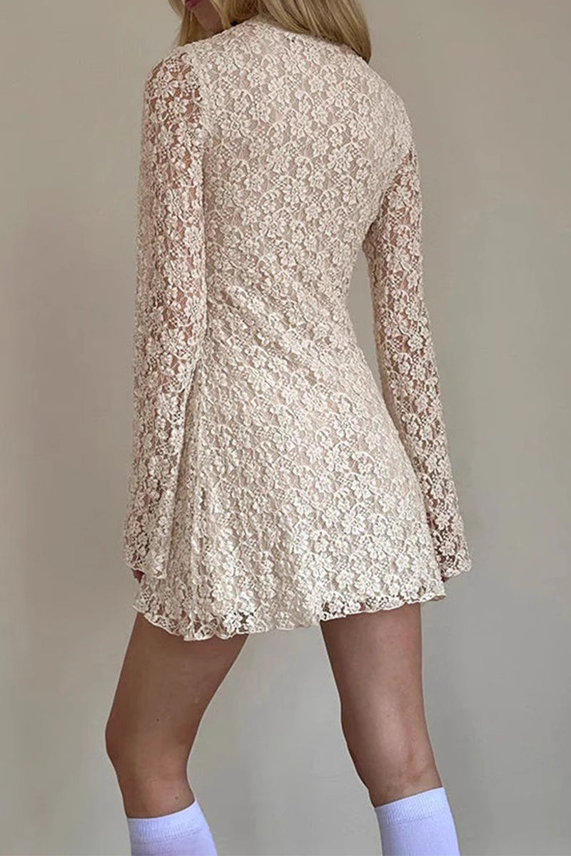 Vestido de encaje con cuello mandarín y botones de encaje sexy