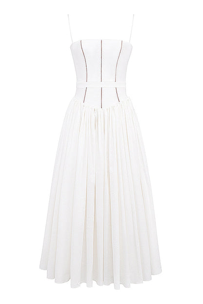 Elegantes vestidos de tirantes con cuello cuadrado y patchwork