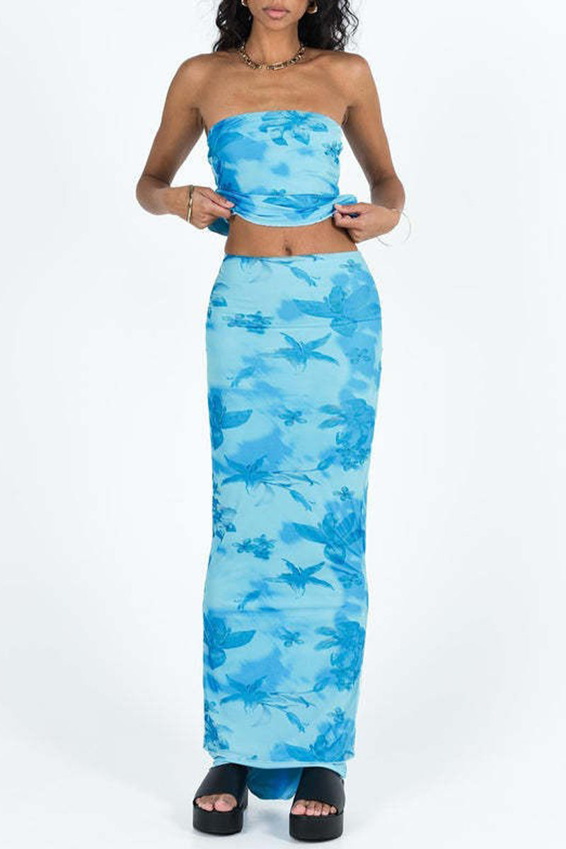 Conjunto de dos piezas sexy con estampado floral en contraste, sin tirantes y sin mangas