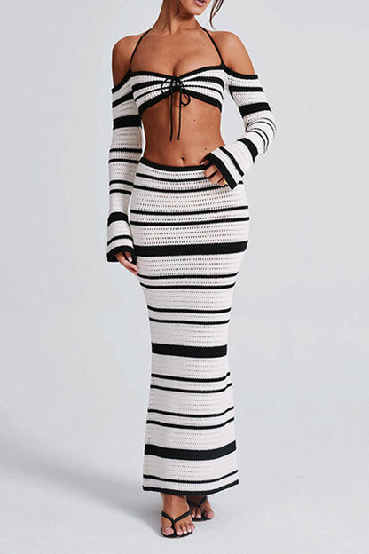 Traje de baño de dos piezas con cuello halter, manga larga y diseño de tiras a rayas sexys en contraste