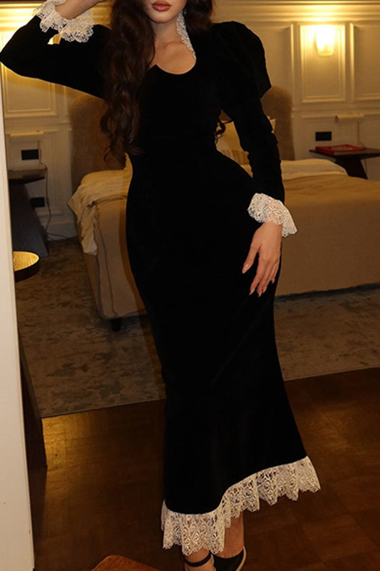 Elegante vestido de falda cruzada con escote cuadrado y retazos de encaje de terciopelo